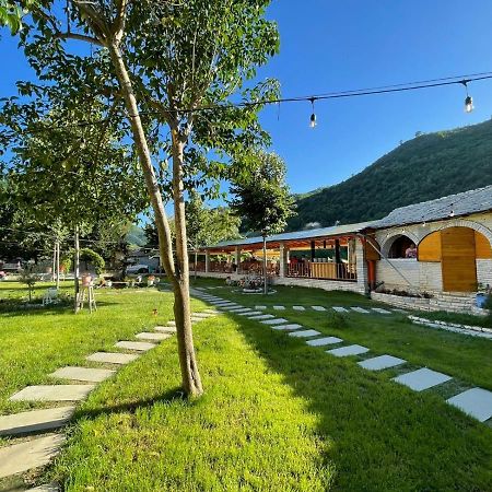 KT Qato Hotel Bogove Buitenkant foto